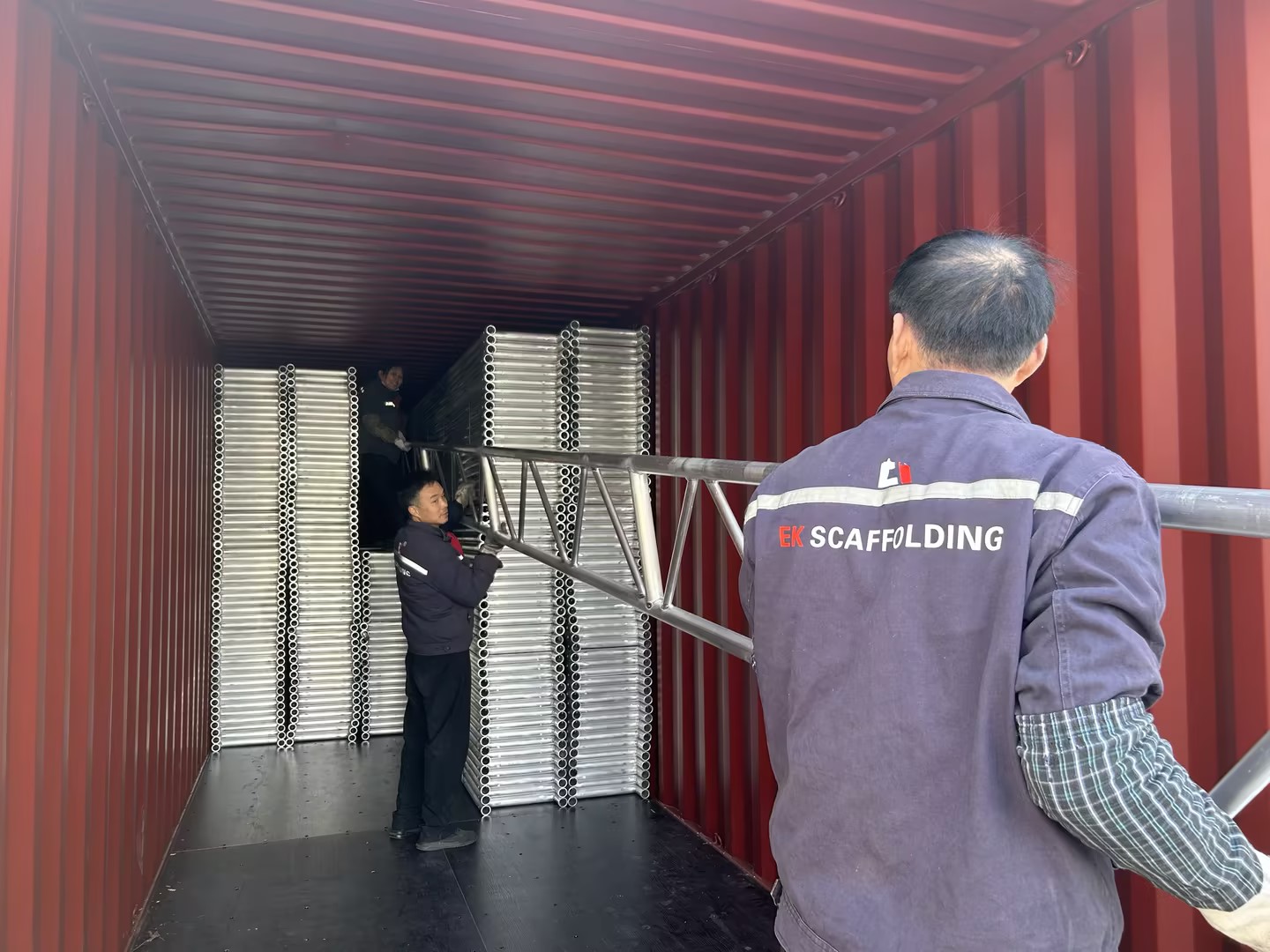 سقالة شعرية شعاع الشحن 