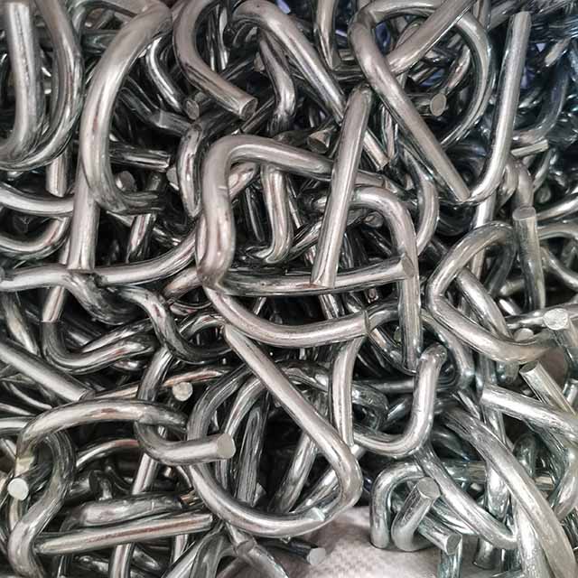 دبوس الجاذبية 07