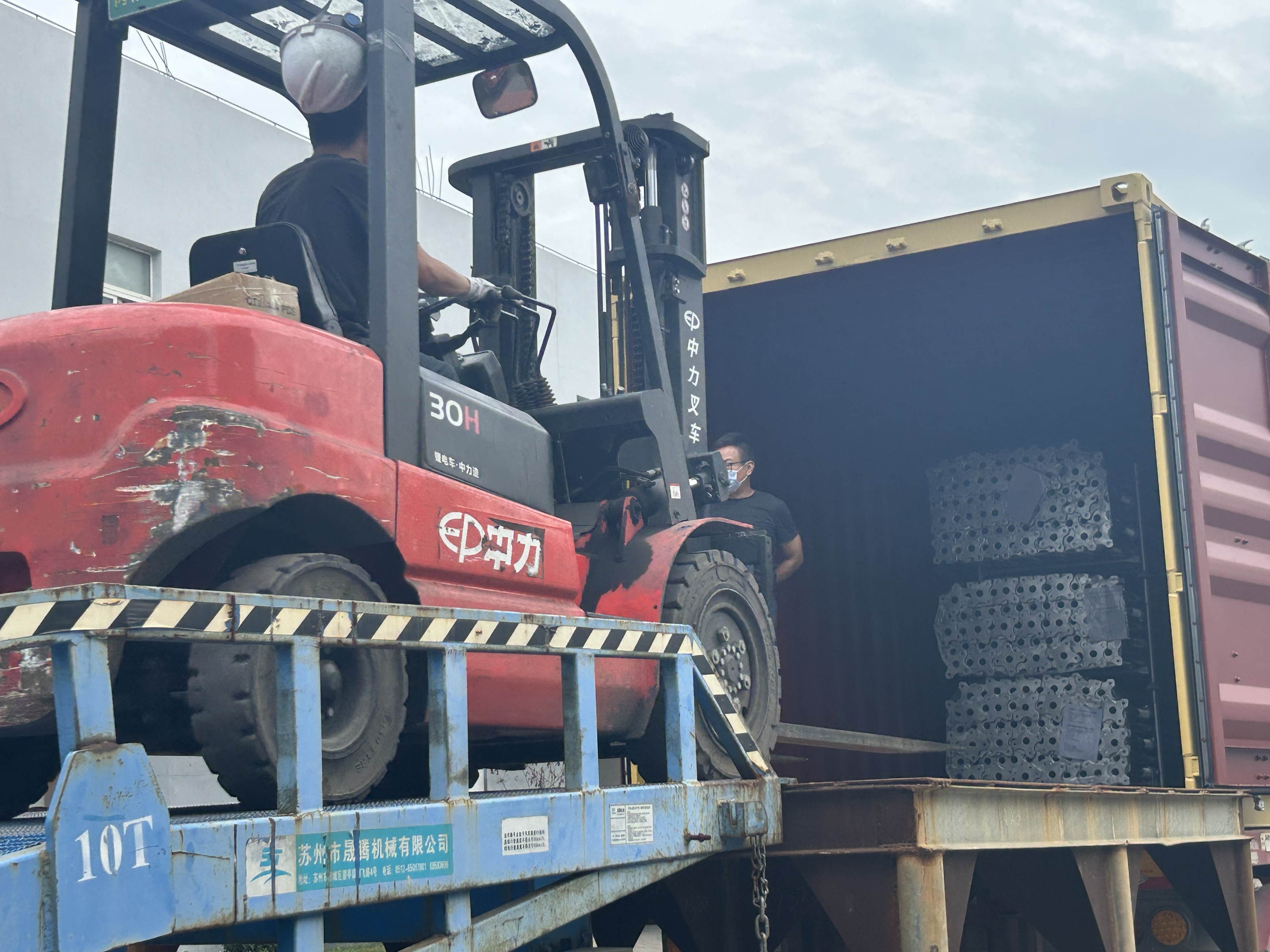 الدعائم الصلب 