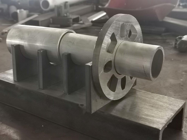 طوق قاعدة السقالات رينجلوك