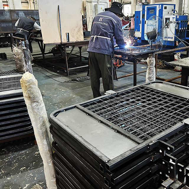 صور إنتاج بوابة الوصول للسلم العكسي 