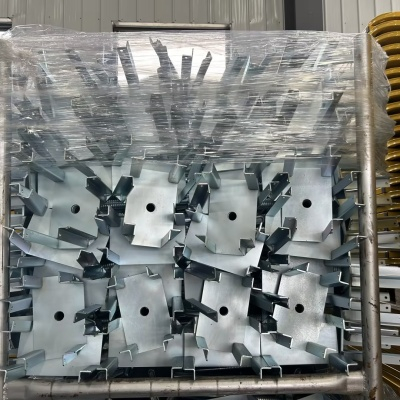 سقالات قابلة للتعديل على شكل حرف U