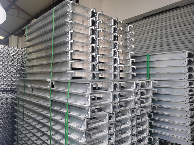 ألواح السقالات الألومنيوم