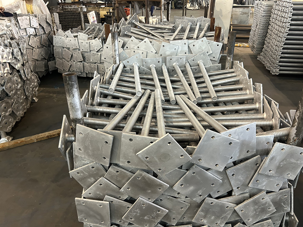 جاك قاعدة المجلفن