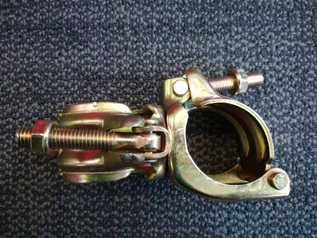 ملونة زنك طلاء JIS Scaffolding ضغط 60.5 مقرنة مزدوجة