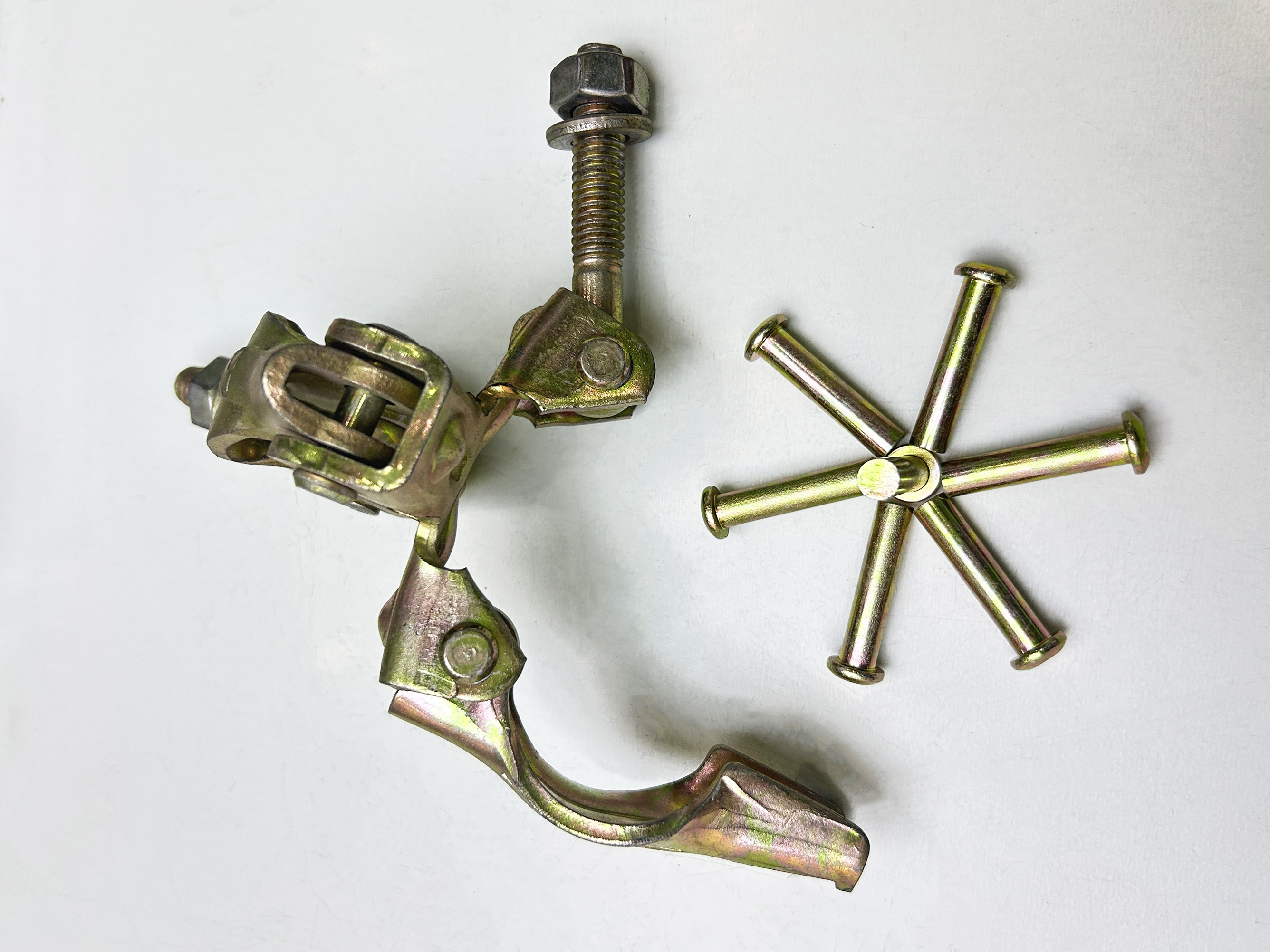 مقرنة مزدوجة مضغوطة 