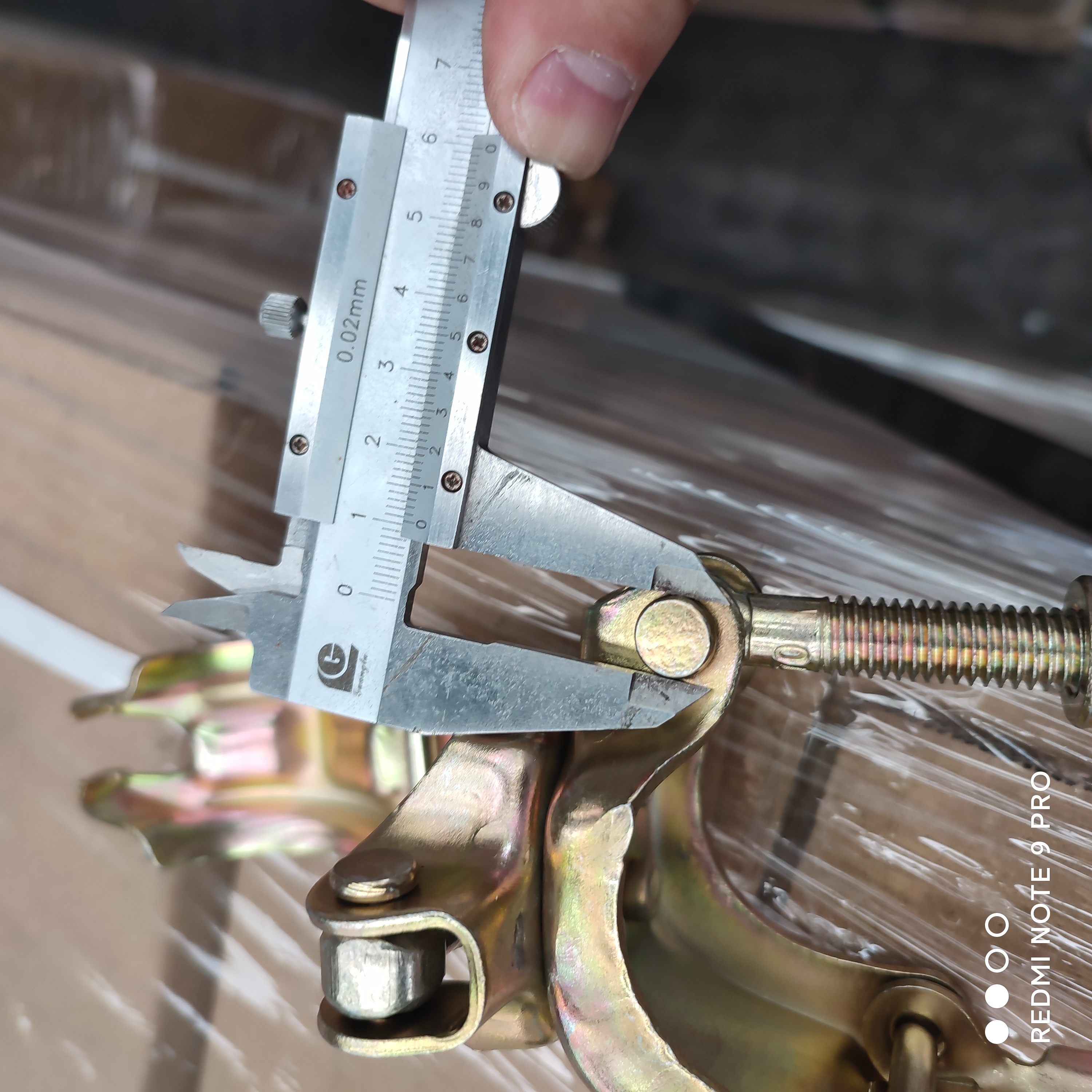 مقرنة دوارة مضغوطة 