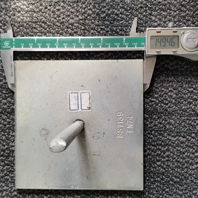 لوحة قاعدة Round Bar Base 19