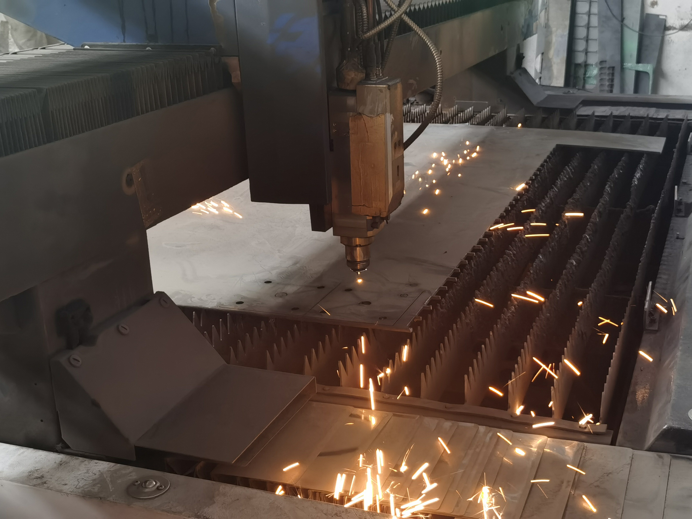 قطع لوحة القاعدة 