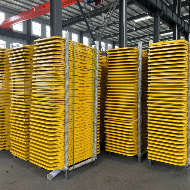 بوابة وصول سلم قابلة للعكس