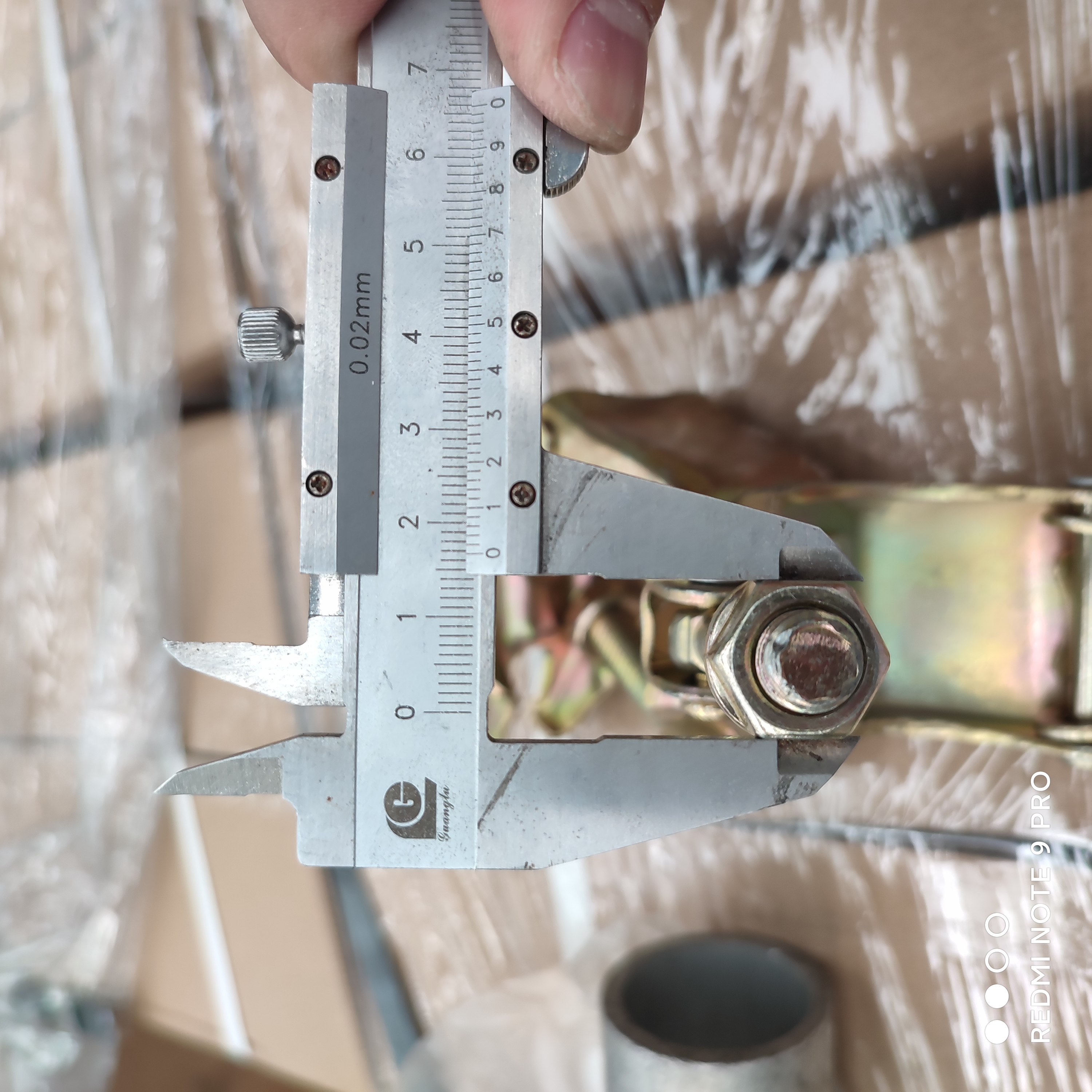 مقرنة دوارة مضغوطة 