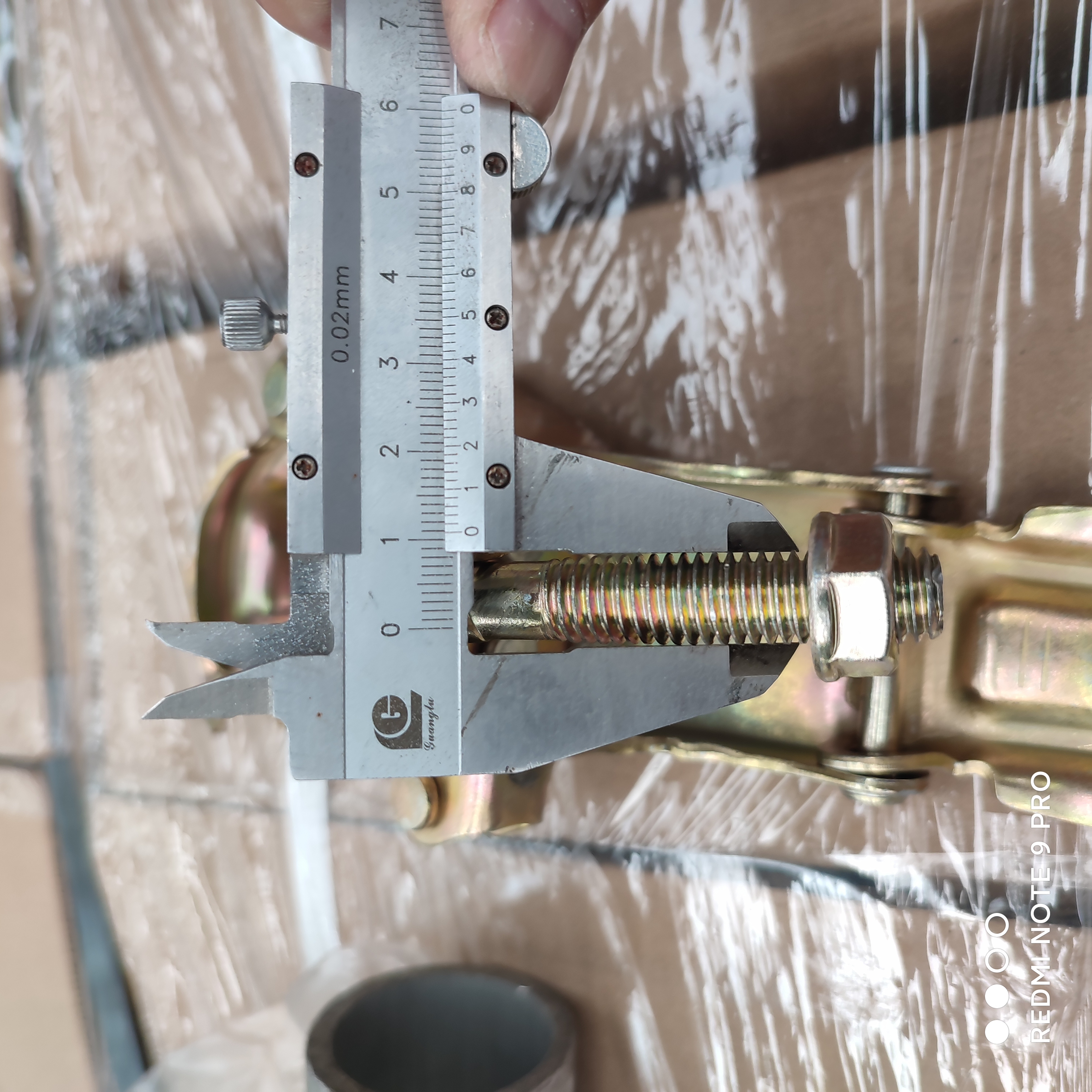 مقرنة دوارة مضغوطة 