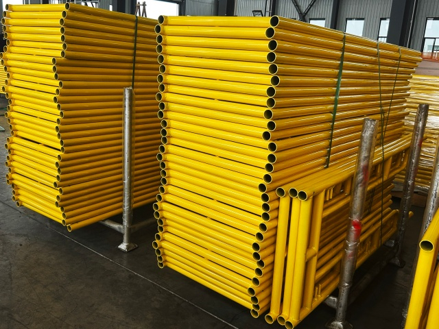 المشي من خلال إطار