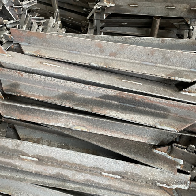 الأسترالية Kwikstage Transom
